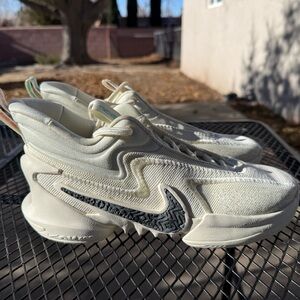 Nike Cosmic Air Zoom - Cream and Black Athletic Sneakers